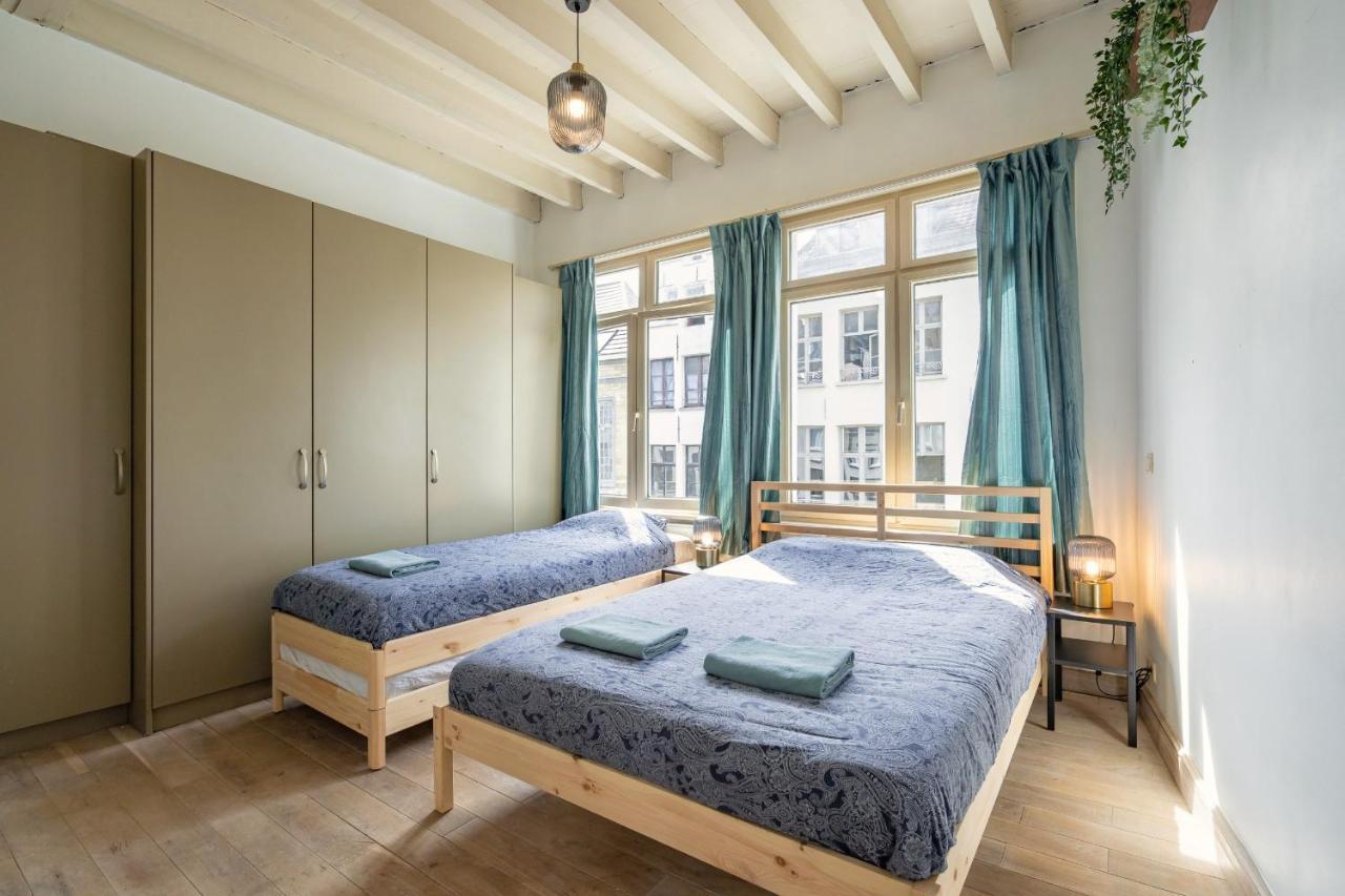 Tempel Triplex & Duplex At Historic Heart Of Antwerp Apartman Kültér fotó