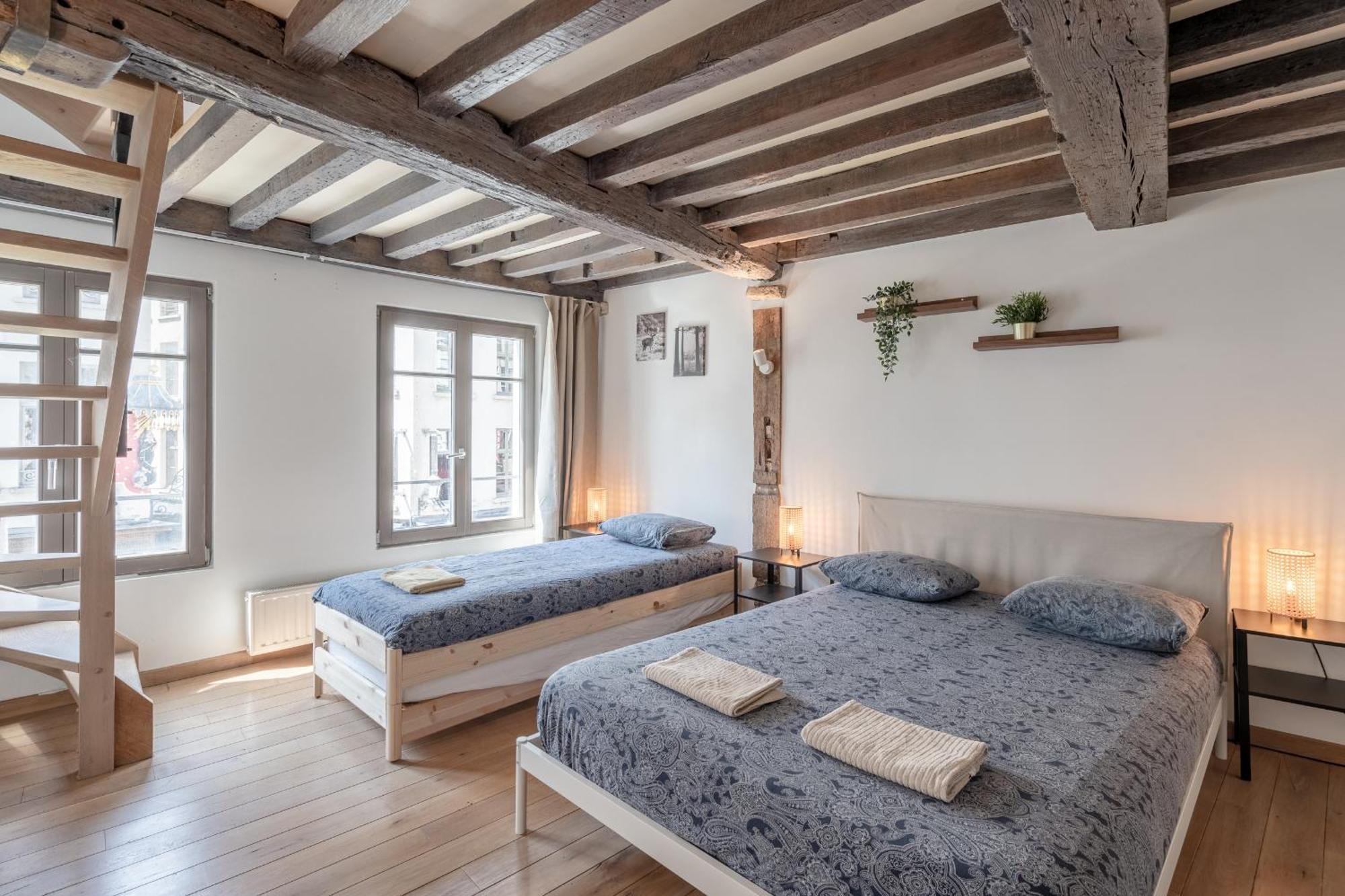 Tempel Triplex & Duplex At Historic Heart Of Antwerp Apartman Kültér fotó